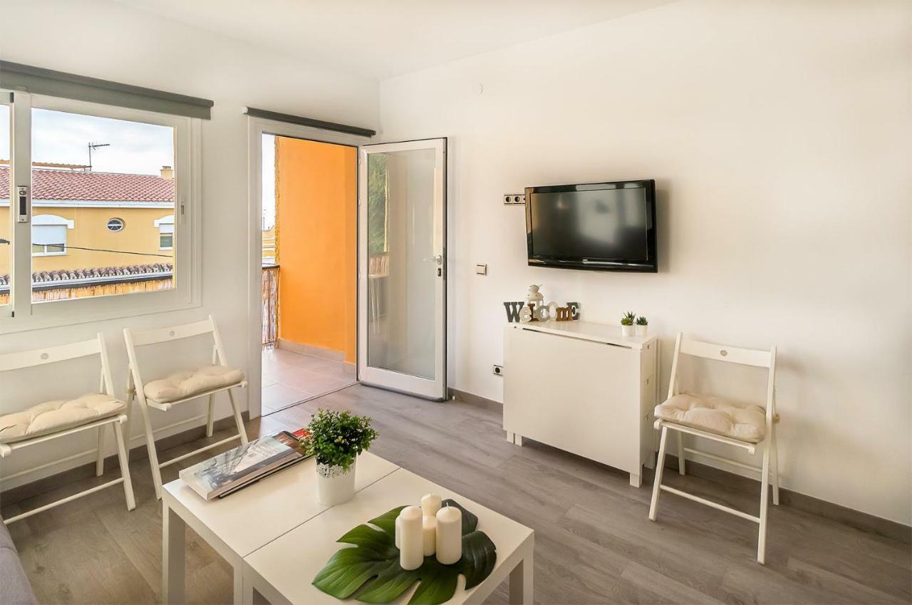 Apartamento Los Tres Soles Малага Екстер'єр фото